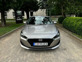 Hyundai i30 fastback - 3