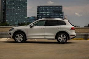 Volkswagen Touareg II 3.0 V6 TDI BMT 4MOTION Limited - 3