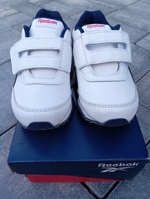 Predám detské botasky Reebok - 3