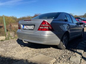 Mercedes-Benz c200cdi automat - 3