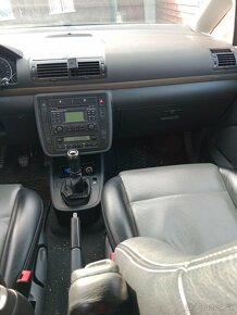 Volkswagen Sharan 2.0 TDI - 3