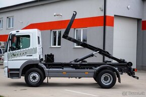 MERCEDES ATEGO 1318 HÁKOVÝ NOSIČ KONTAJNEROV EURO-4 - 3