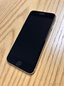 Iphone SE 2022 128 GB Starlight - 3