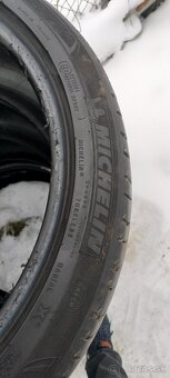 Predám pneumatiky 245/40r19 - 3