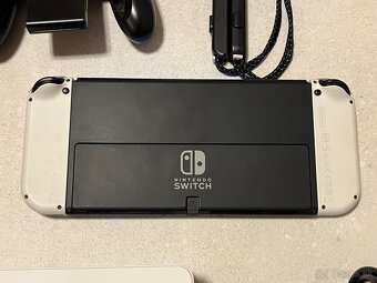 Nintendo Switch Oled model White záruka + hra - 3