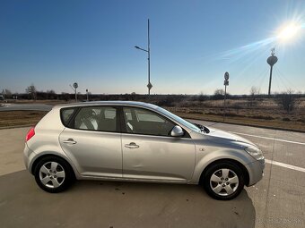 Kia Ceed 1.6crdi 84kw 2009 - 3