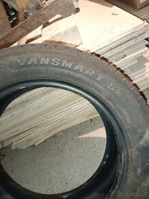 Maxxis Vansmart snow 225/55 R17 C - 3