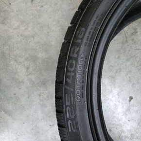 Zimné pneumatiky 225/40 R18 NOKIAN DOT2322 - 3