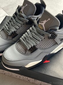 Jordan 4 Cool Grey - 3