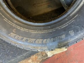 Predám pneu 205/75R16C 110/108Q - 3