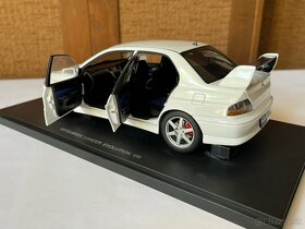 1:18 autoart mitsubishi lancer evo VIII - 3