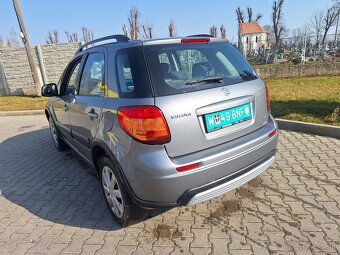 SUZUKI SX 4 1,6 BENZÍN 4X4  KLÍMA - 3