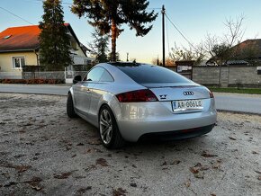 Audi TT 2.0 TFSI - 2 ks - 3