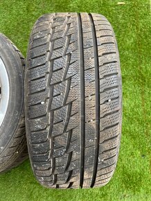 225/40 r18 zimne - 3