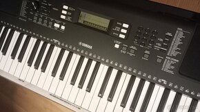 YAMAHA Keyboard - 3