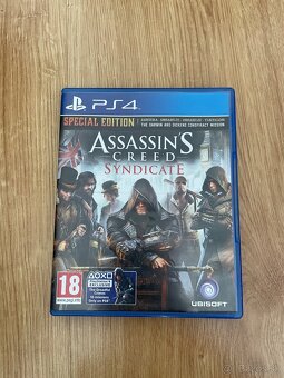 PS4 Gran turismo assassins creed nfl CZ - 3