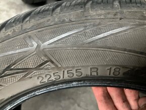 Vredestein 225/55 R18 zimné - 3