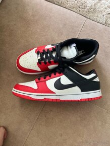 Nike Dunk Low EMB Chicago - 3