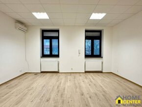 PRENÁJOM: SVETLÝ KANCELÁRSKY PRIESTOR V CENTRE MESTA, 30m2,  - 3