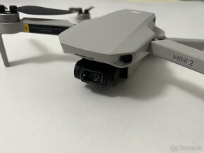 Dron DJI mini 2 - 3