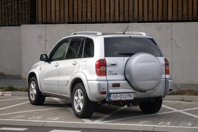 Toyota RAV4 2.0 D-4D 5D - 3