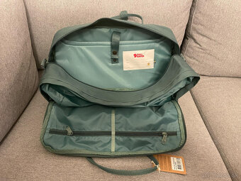 Predám batoh značky Fjällräven Kanken Weekender Frost Green - 3