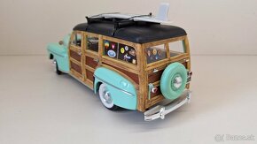 1:18 FORD WOODY - 3