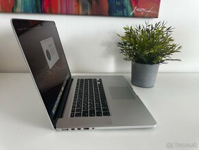 Predam TOP Macbook Pro 15 Retina, Late 2013, i7, 16 GB RÁM - 3