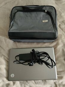 HP G62 laptop + taška - 3