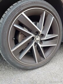 ALU disky BLADE R17 originál Škoda 5x112 - 3