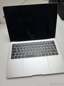 Macbook Pro 13” 2017 256GB Silver - 3