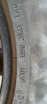 Continental 255/45 R18 - 3