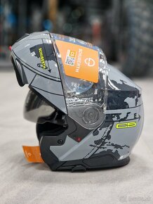 Schuberth C5 - 3