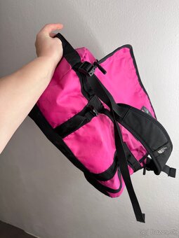 North Face duffel bag - 3