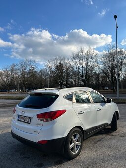 Hyundai ix35 2.0I + LPG - 120kW 4x4 - 3