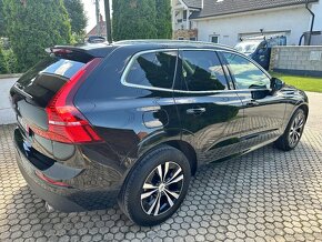 Volvo XC60 D4 Momentum Pro A/T - 3