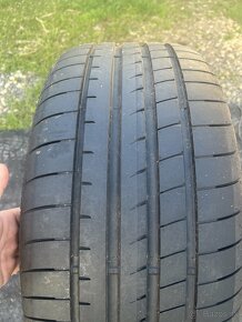 Predam Goodyear f1 255/35 r20 - 3