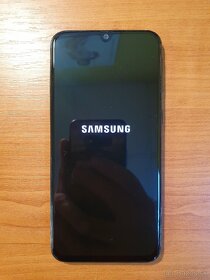 Samsung A40 - 3