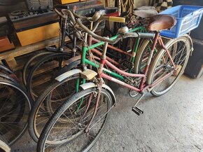 Stare retro bicykle. - 3