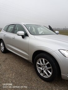 Volvo xc60, 4x4, 173kw(235 PS),R-design, r.v.07.2020 - 3