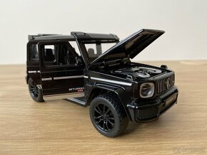 Brabus G700 1:32 - celokovovy model - 3