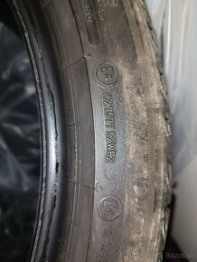 Bridgestone  245/40 R19 94W - 3