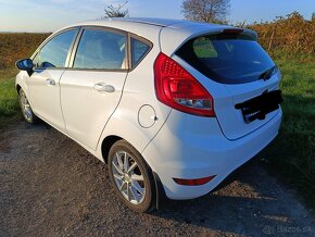 Ford Fiesta 1.25 benzín 2012 109xxx km - 3