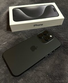 iPhone 15 Pro, Black Titanium - 3