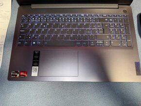 Lenovo - 3