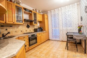 Na predaj krásny 4-izbový byt, Beniakova ul.,81 m², Karlova  - 3