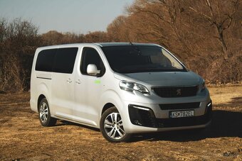 Peugeot Traveller Business VIP - 3