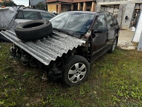 Rozpredám Škoda Octavia 2 1.6 75kw benzin BSE - 3