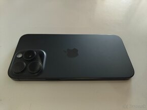 iPhone 15 Pro Max 256GB Black Titanium - 3