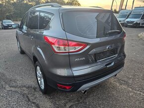 Ford Kuga 1.6i 150PS Titanium - 3